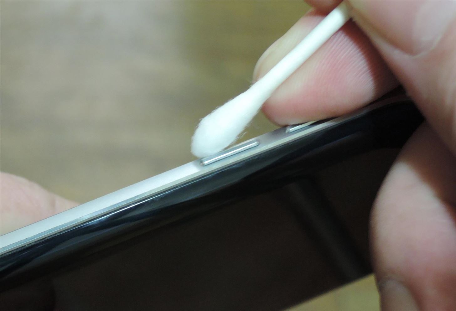 Common Causes of Broken Phone Buttons